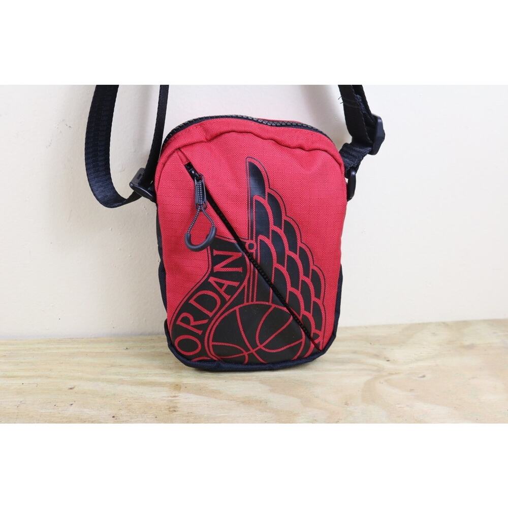 New Nike Jordan Wings Festival Crossbody Bag Red Black Shoulder Bag Hipster - Picture 3 of 9